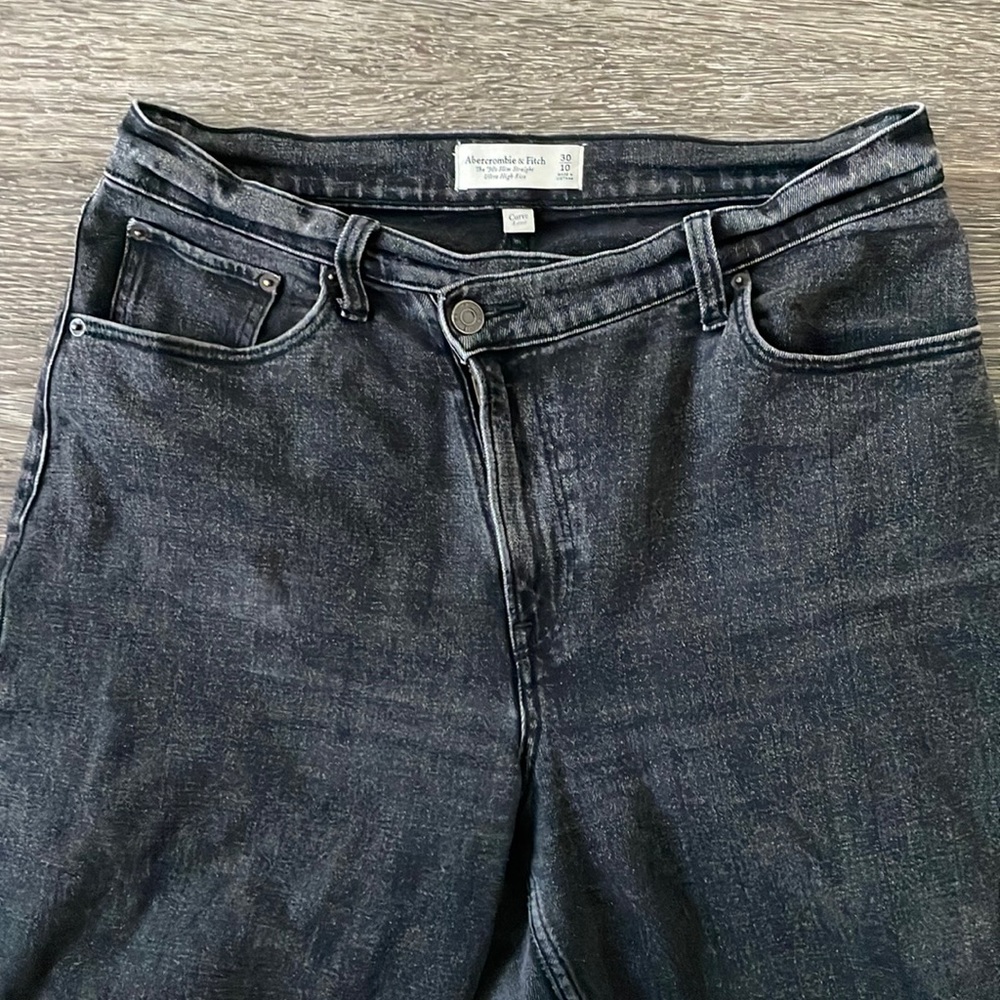 Abercrombie 90s Slim Straight Black Jeans